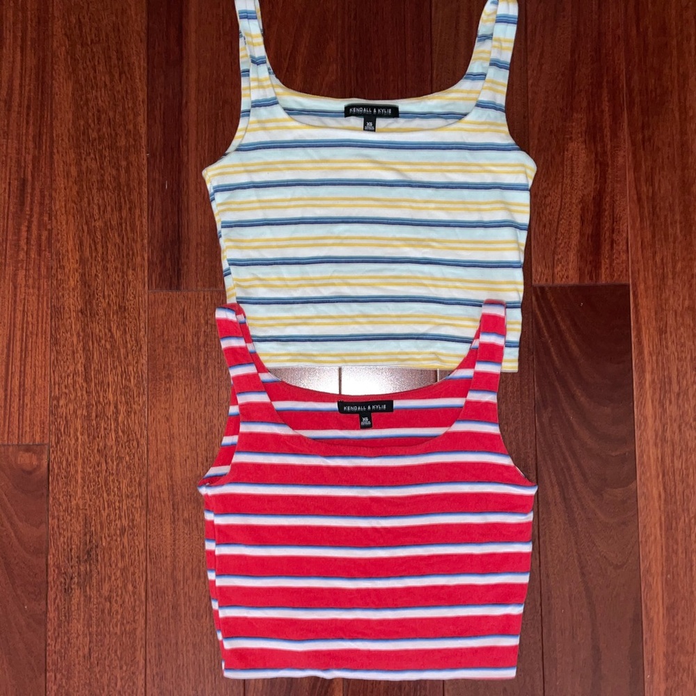 Kendall and Kylie cropped tanks Size XS